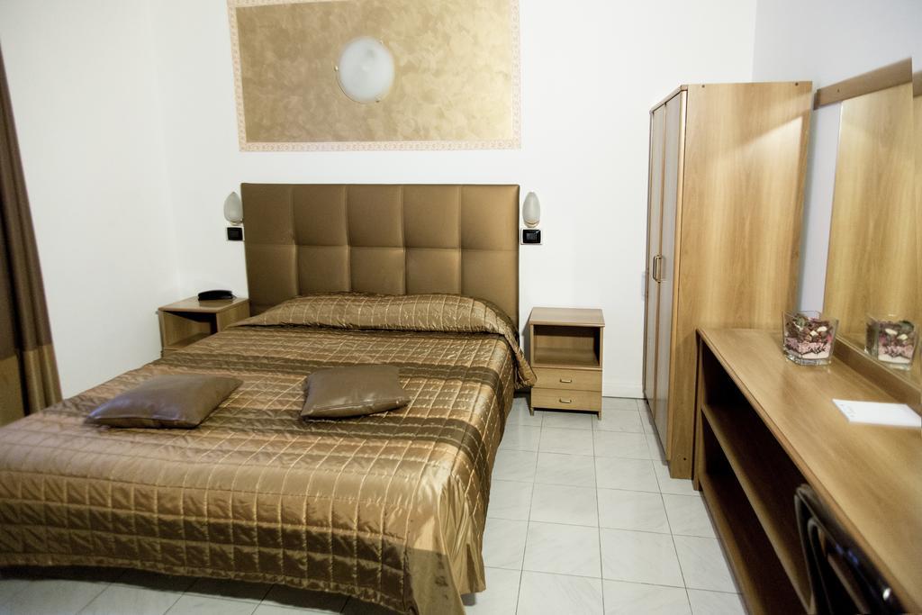 Europa Hotel 3*